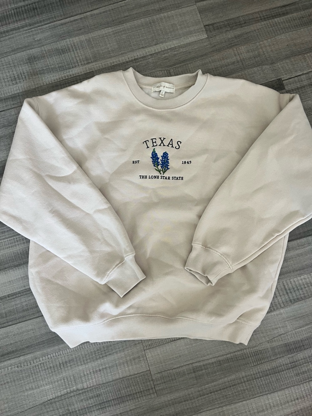 State of Mind Cream Crewneck with Blue Floral Texas Graphic